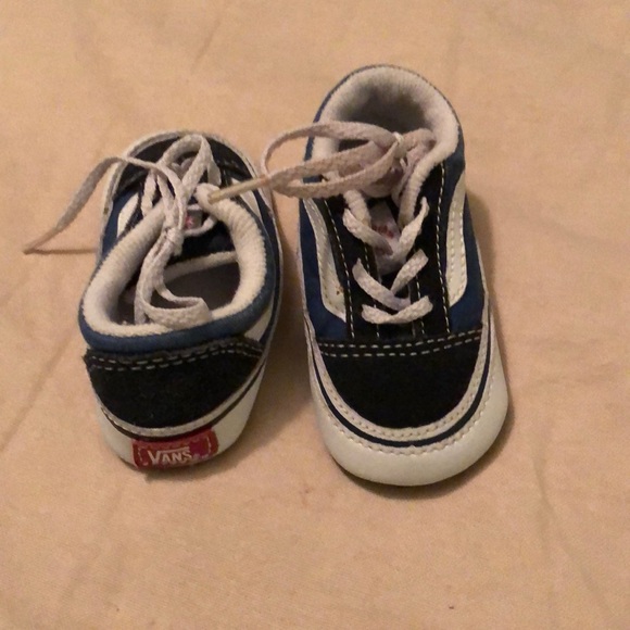 baby vans size 3